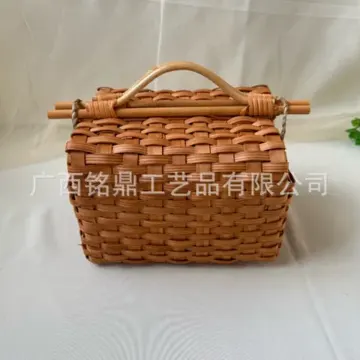 Flat-Woven Rectangular Carry Basket — Detail and finish view 07