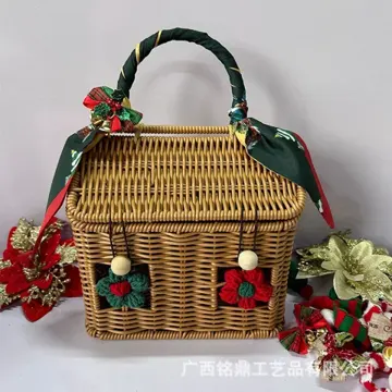 Ribbon-Trimmed House Gift Basket — Roofline lid and floral decoration
