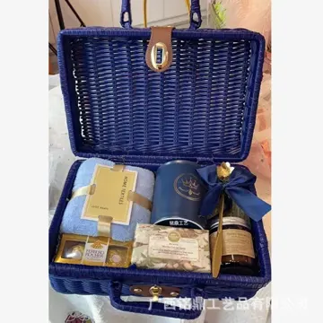 Deep-Blue Lidded Presentation Case — Product view 04